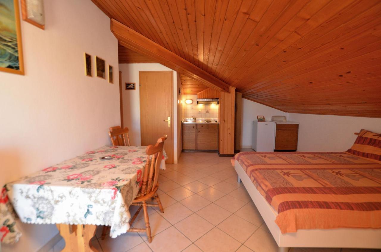 Ljiljana Apartment